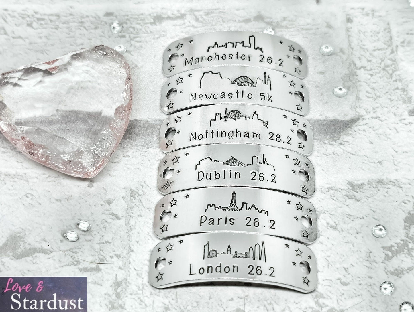 LONDON Skyline Trainer Tags