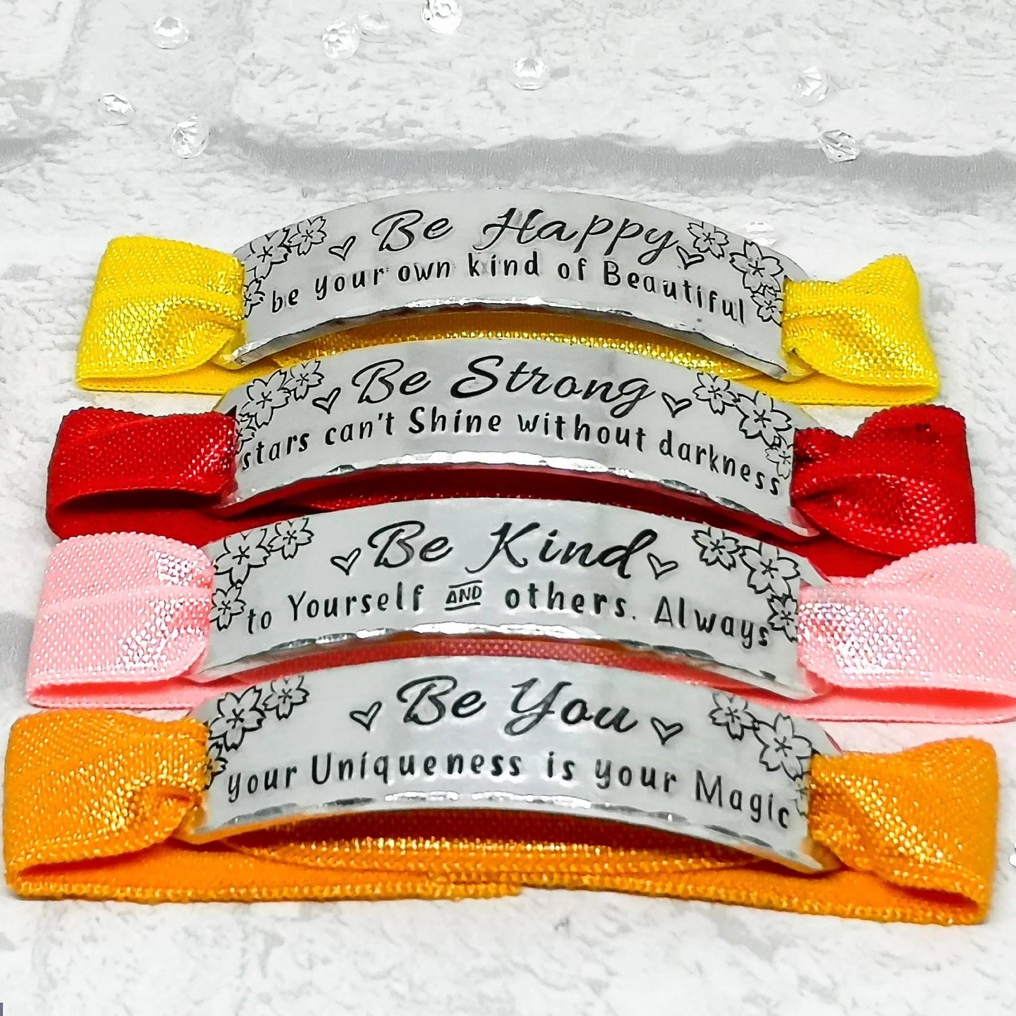 BE HAPPY Comfort Fit Affirmation Bracelet