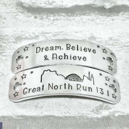 GREAT NORTH RUN Newcastle Skyline Trainer Tags