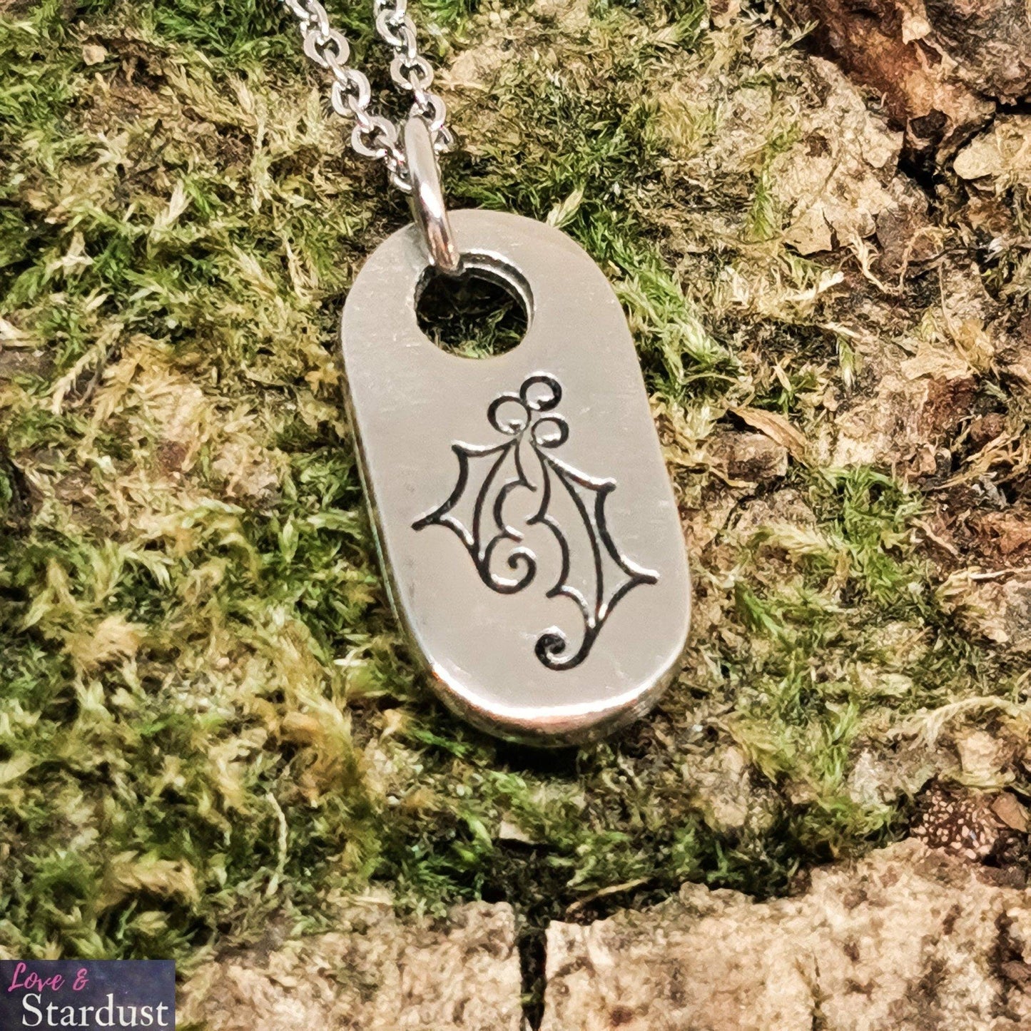 HOLLY Pewter Necklace